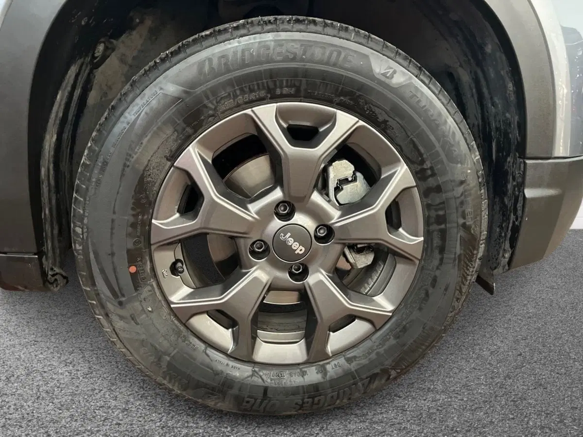 Jeep Avenger usata a Bari (6)