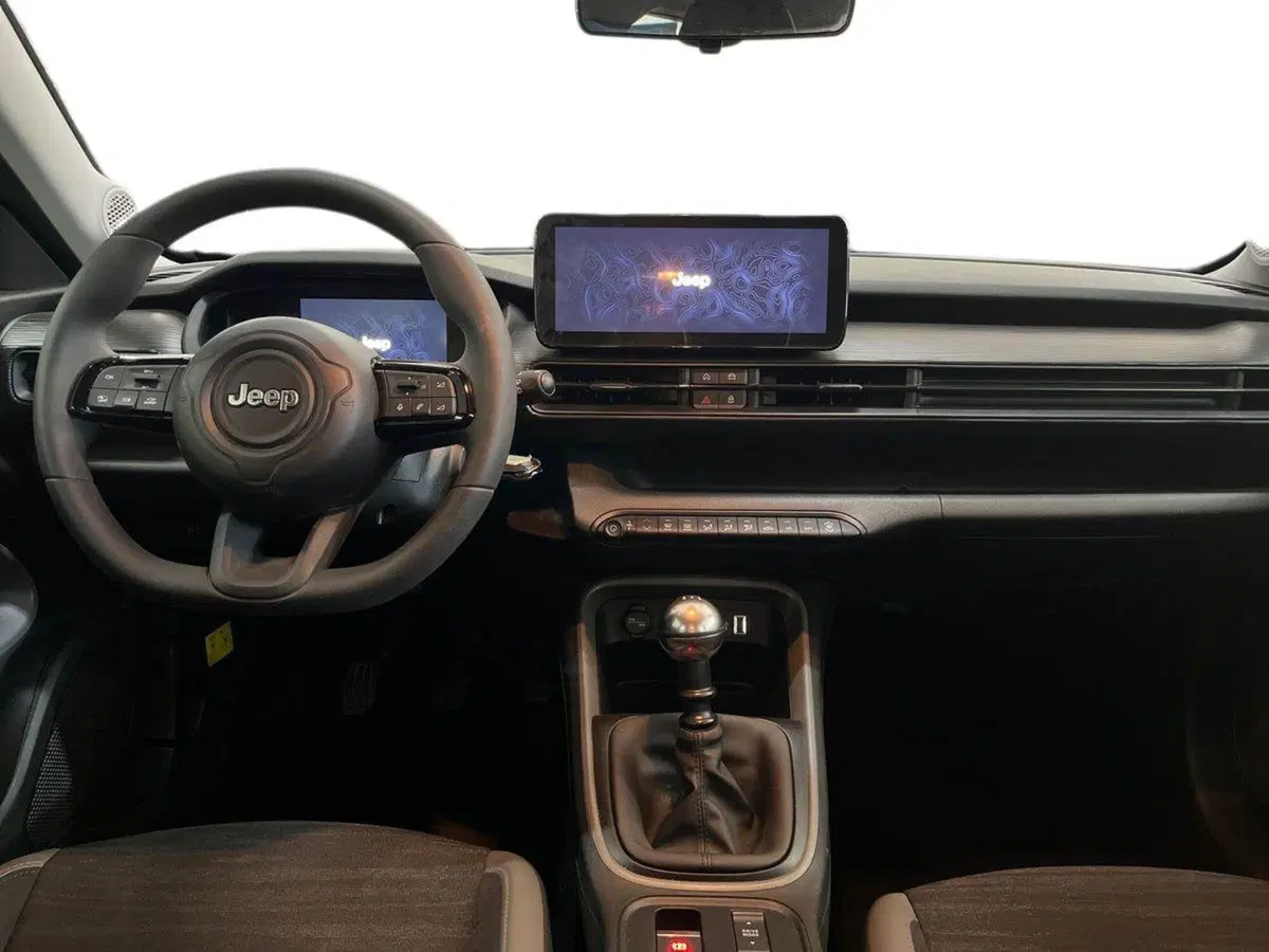 Jeep Avenger usata a Bari (8)
