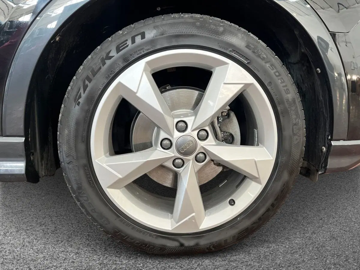 Audi Q3 usata a Bari (6)