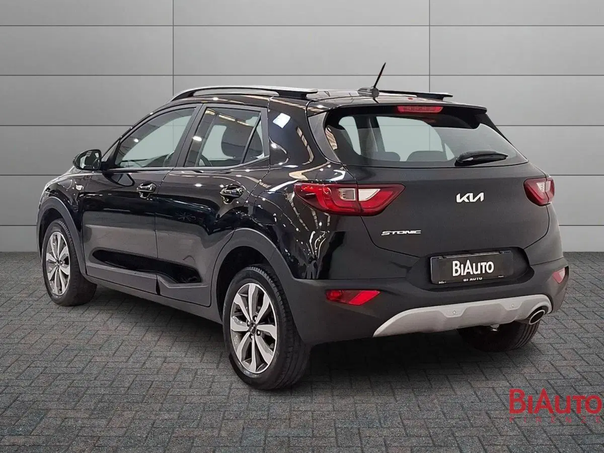 Kia Stonic usata a Firenze (4)