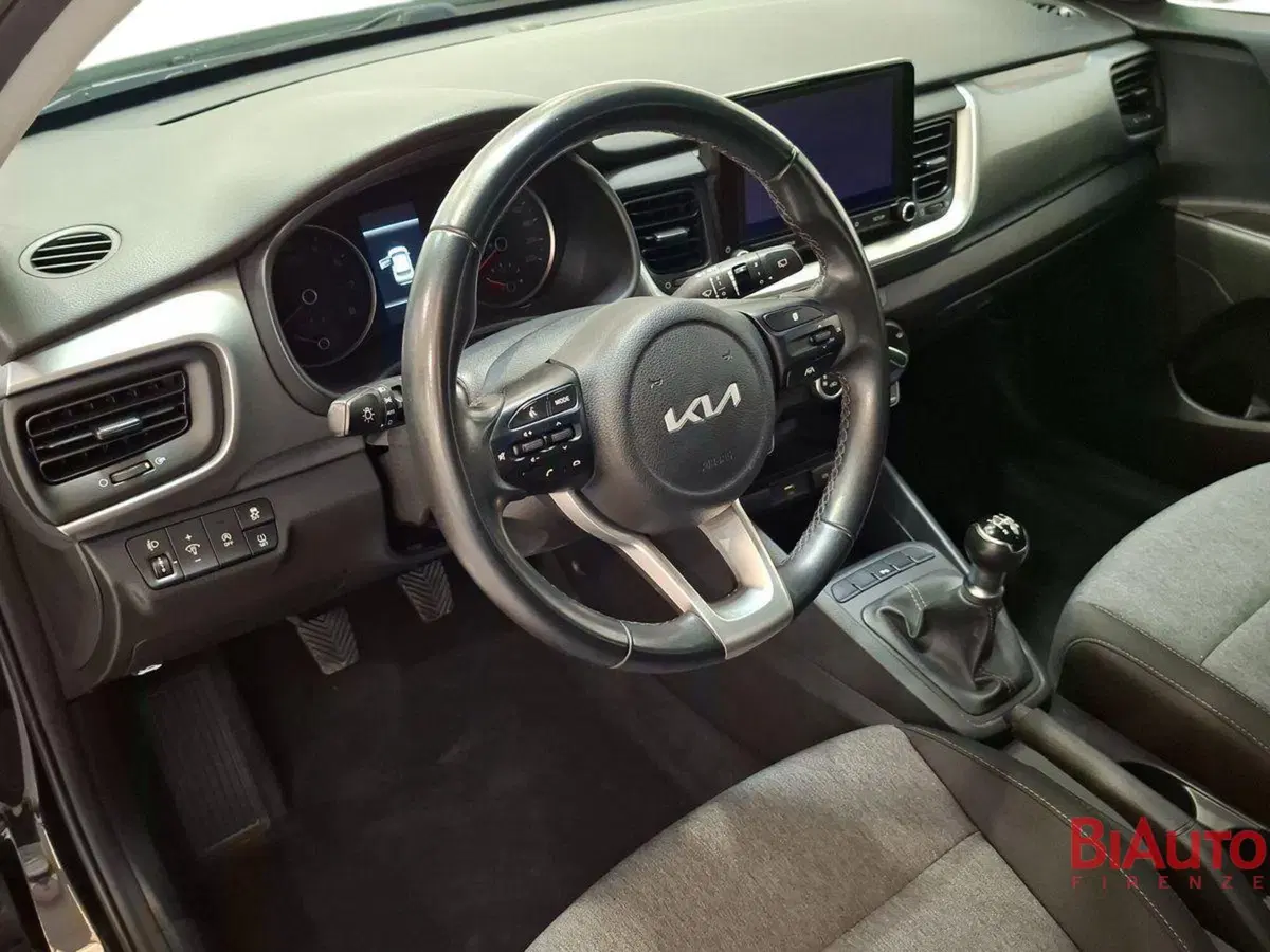 Kia Stonic usata a Firenze (6)