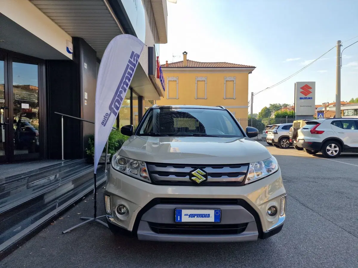 Suzuki Vitara usata a Milano (2)
