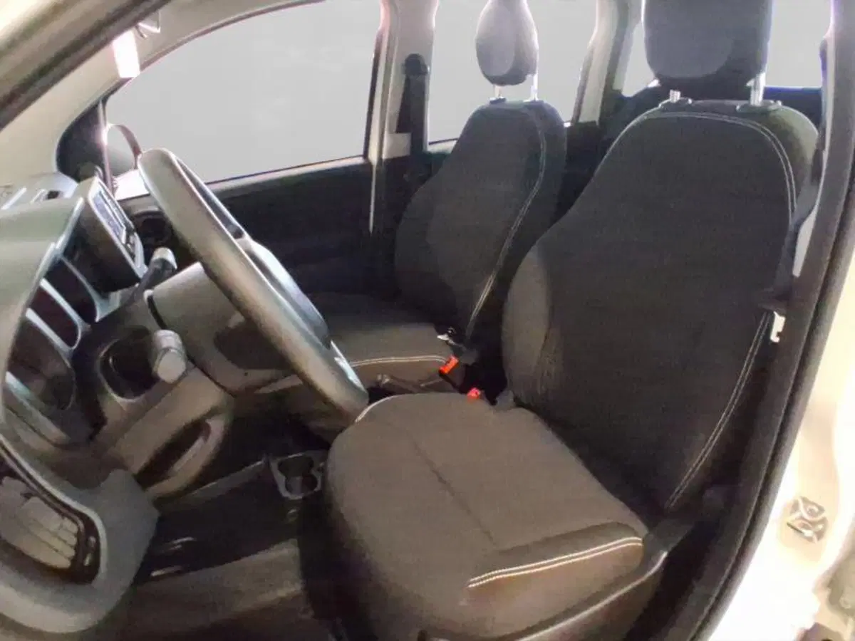 Fiat Panda Cross usata a Genova (9)