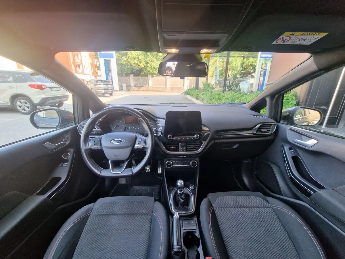 Ford Fiesta usata a Milano (8)