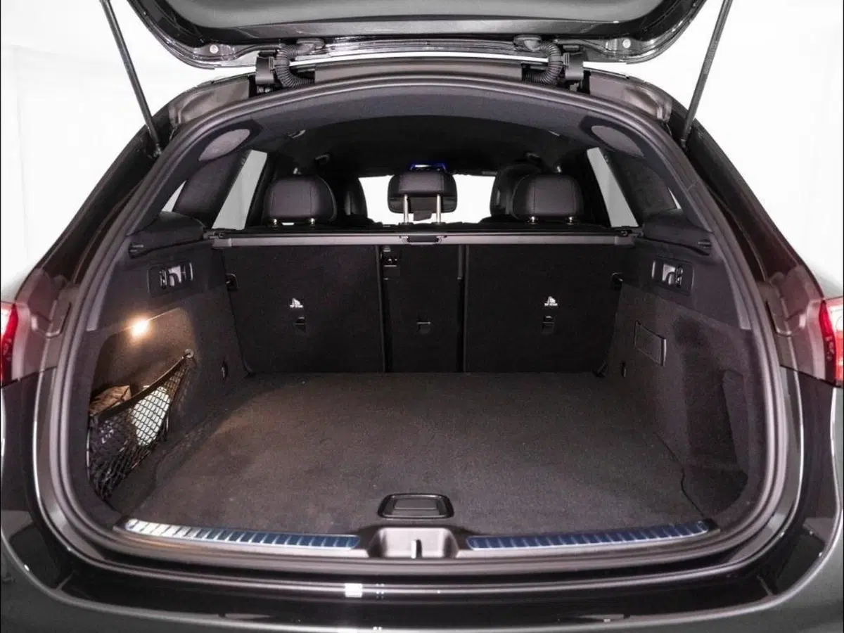 Mercedes-Benz GLC Coupé nuova a Ancona (10)