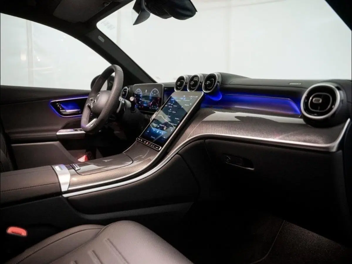 Mercedes-Benz GLC Coupé nuova a Ancona (11)
