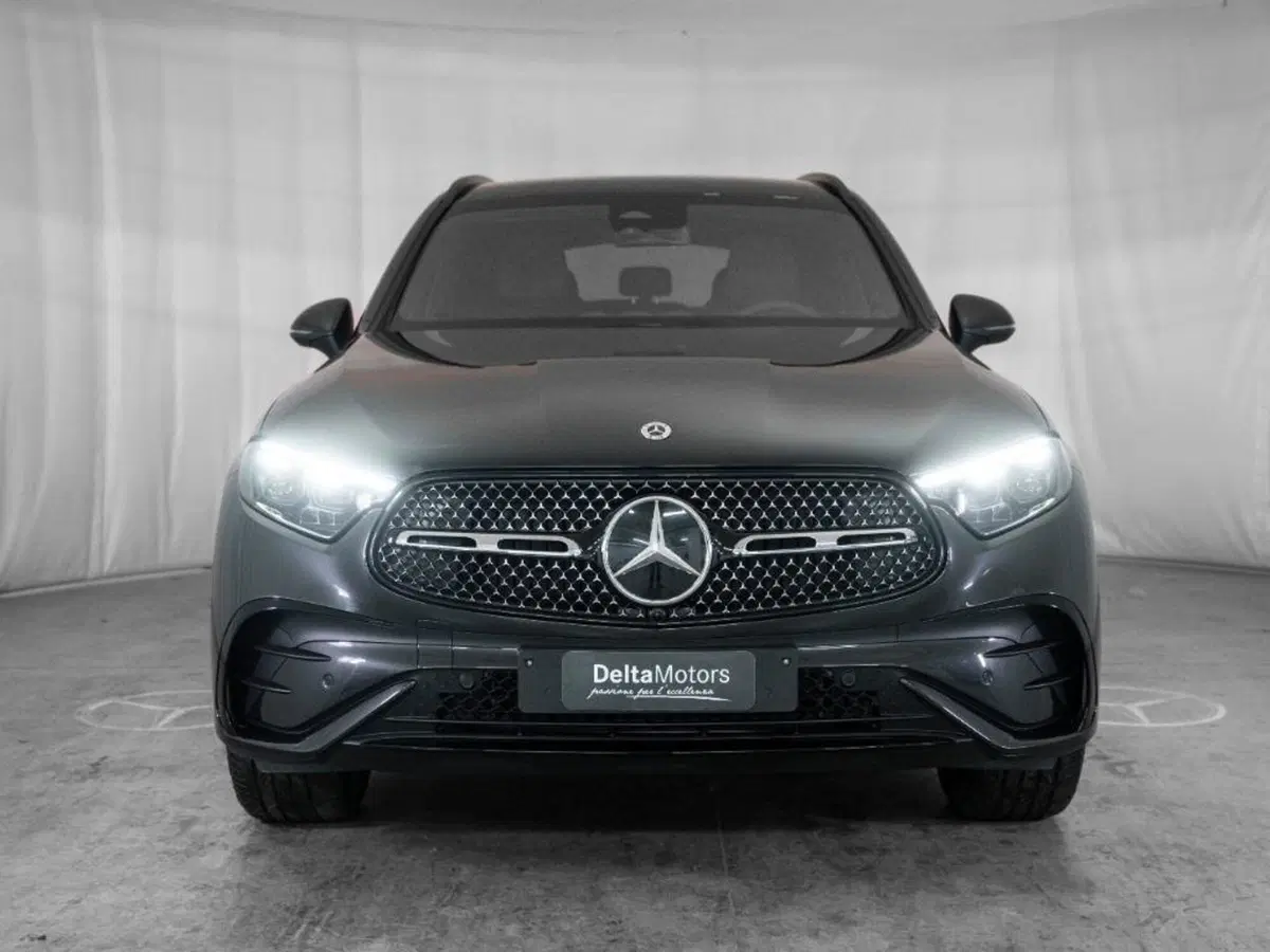 Mercedes-Benz GLC Coupé nuova a Ancona (5)