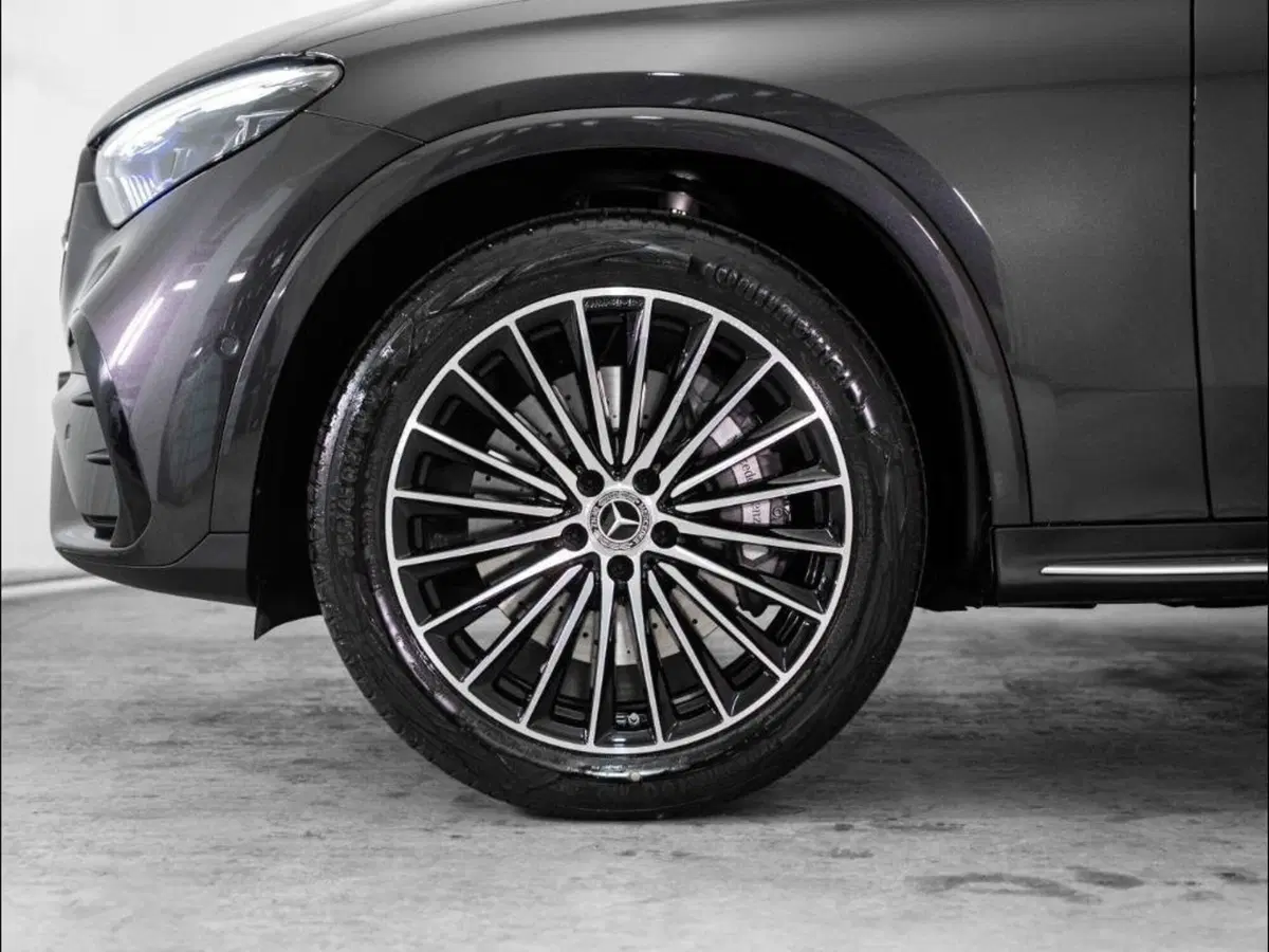 Mercedes-Benz GLC Coupé nuova a Ancona (6)