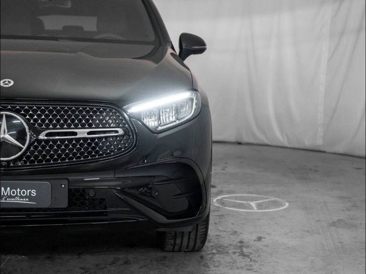 Mercedes-Benz GLC Coupé nuova a Macerata (6)