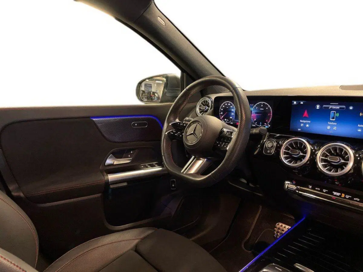 Mercedes-Benz GLA SUV usata a Ancona (12)