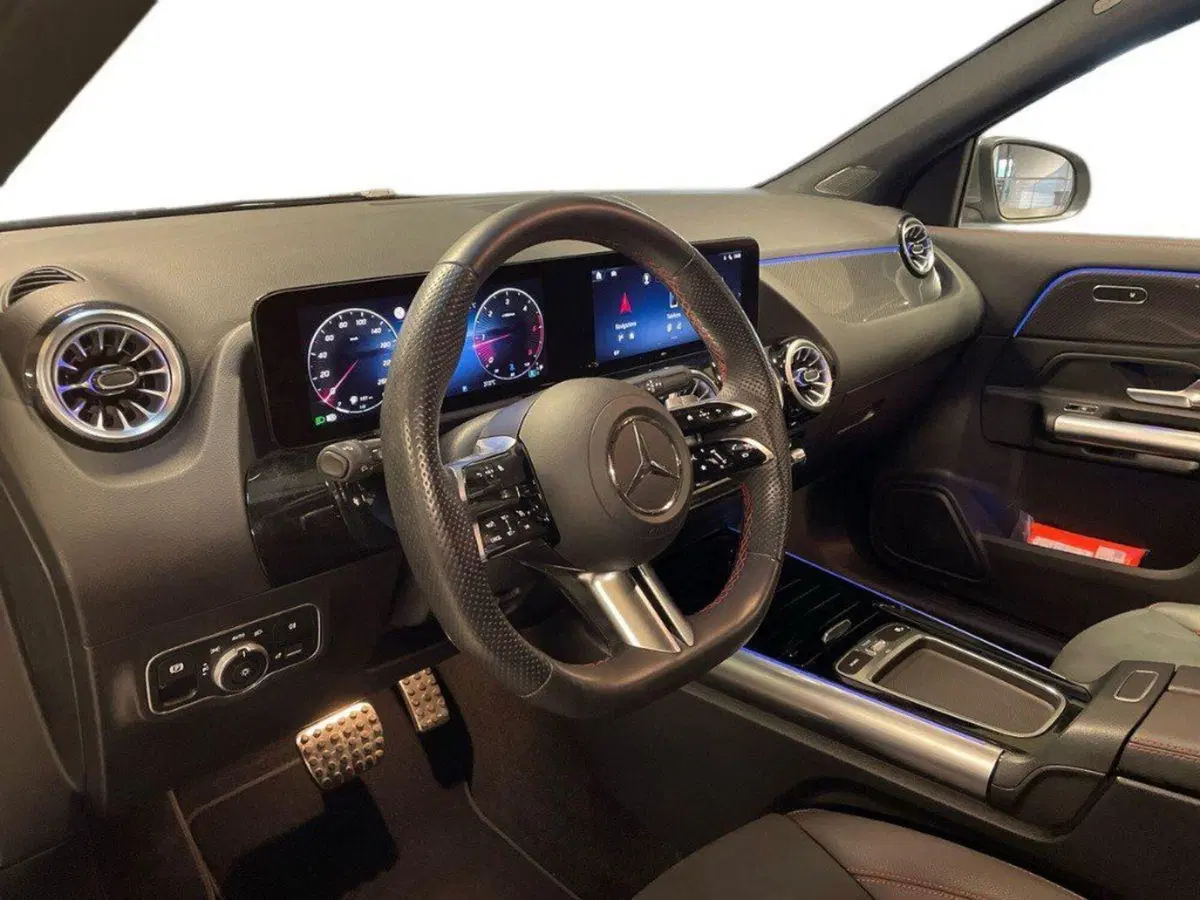 Mercedes-Benz GLA SUV usata a Ancona (16)
