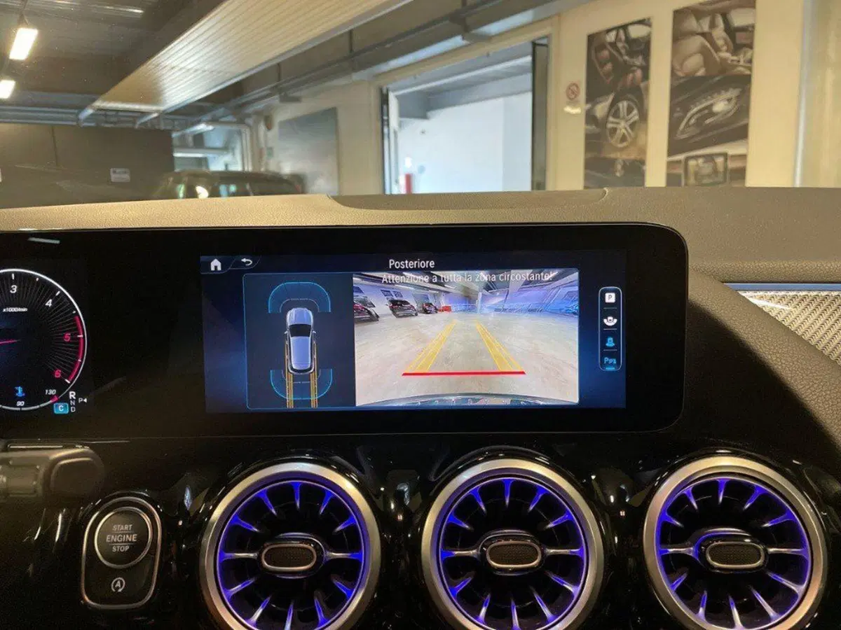 Mercedes-Benz GLA SUV usata a Ancona (18)