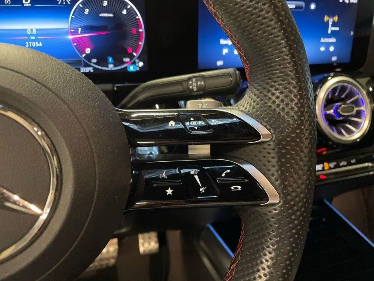 Mercedes-Benz GLA SUV usata a Ancona (19)