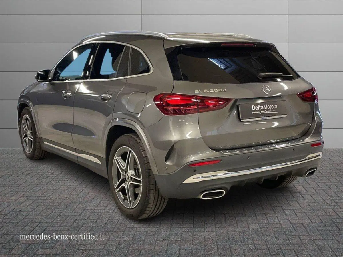 Mercedes-Benz GLA SUV usata a Ancona (3)
