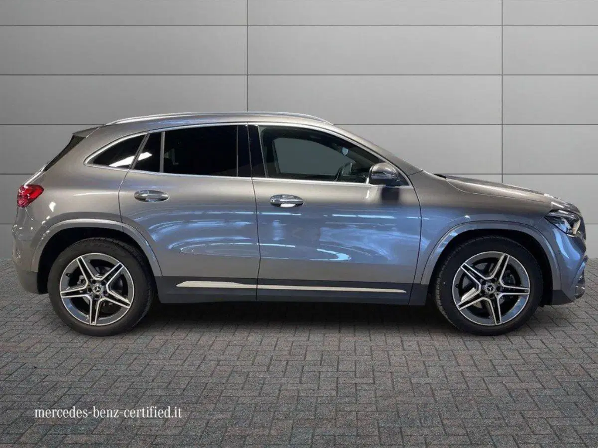 Mercedes-Benz GLA SUV usata a Ancona (5)