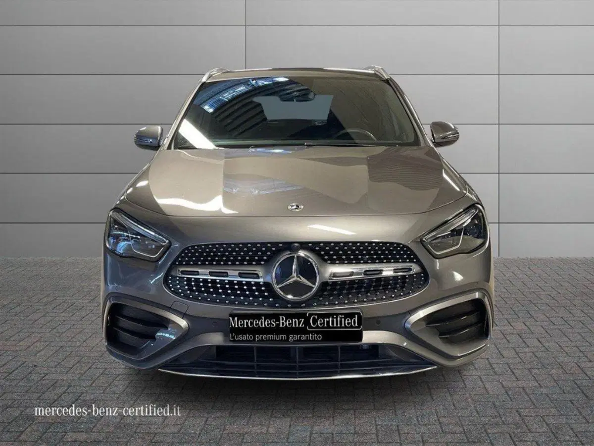 Mercedes-Benz GLA SUV usata a Ancona (6)