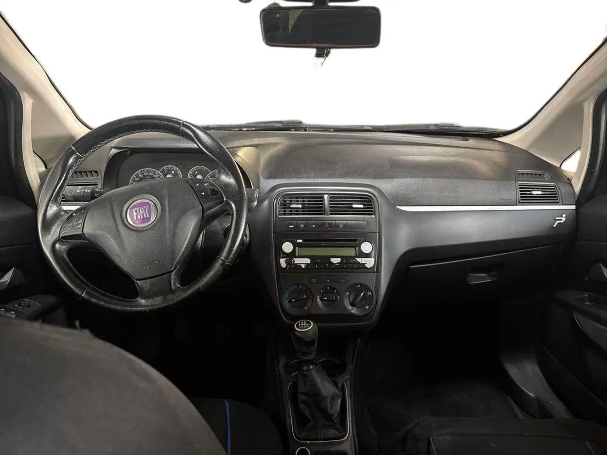 Fiat Grande Punto usata a Torino (8)