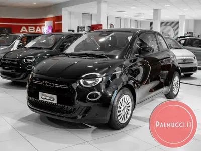 Fiat 500 Cabrio 42 kWh Entry Pack Tech nuova a Prato