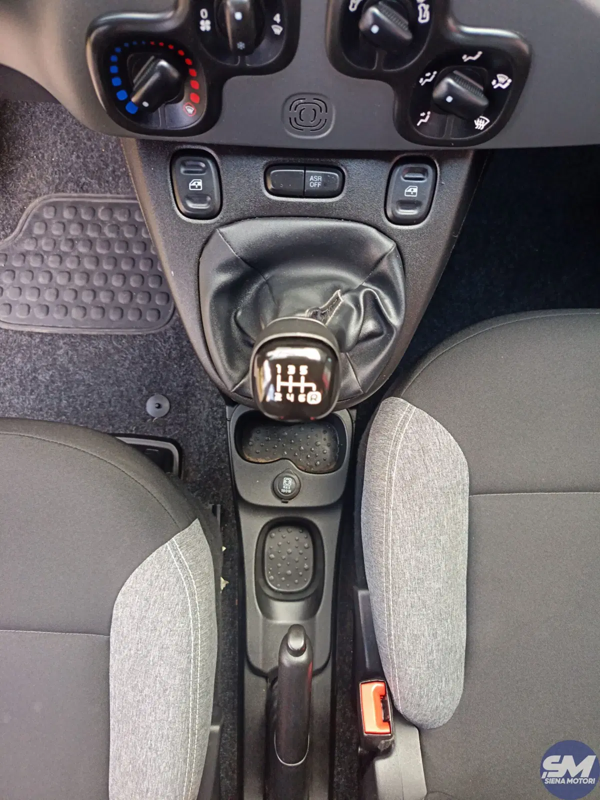 Fiat Panda usata a Siena (12)