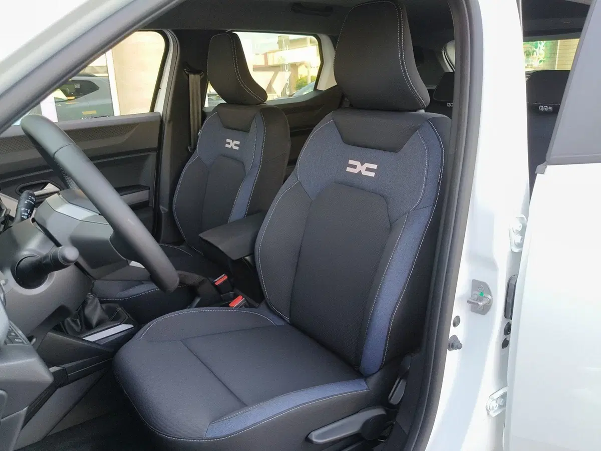 Dacia Duster nuova a Brescia (10)