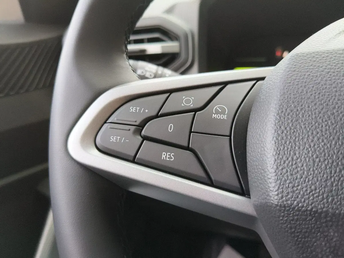 Dacia Duster nuova a Brescia (17)