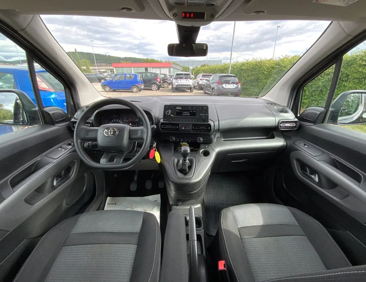 Toyota Proace City Verso usata a Perugia (9)