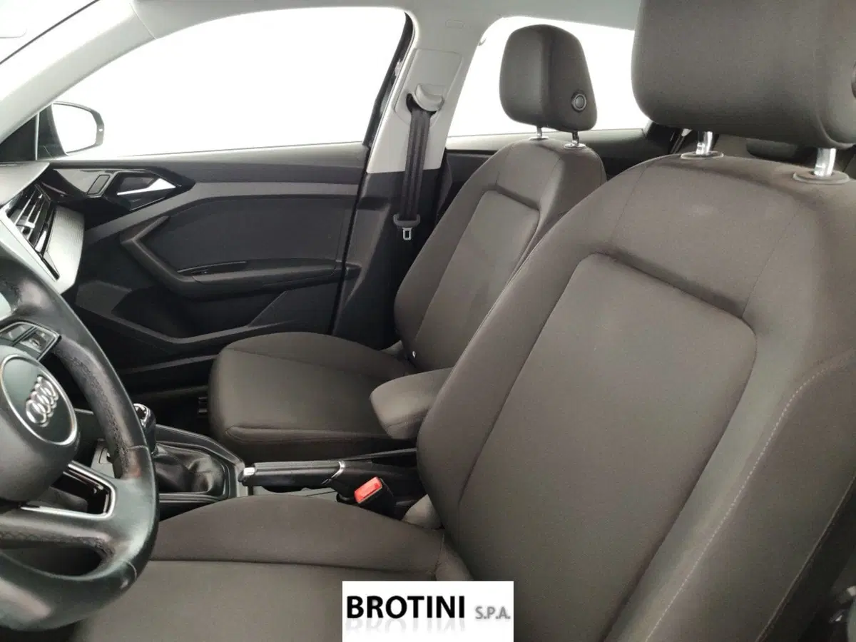 Audi A1 Sportback usata a La Spezia (9)