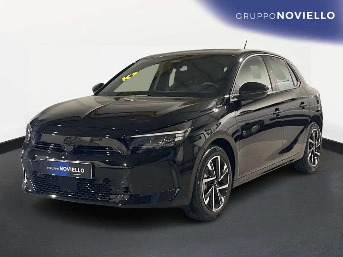 Opel Corsa nuova a Salerno
