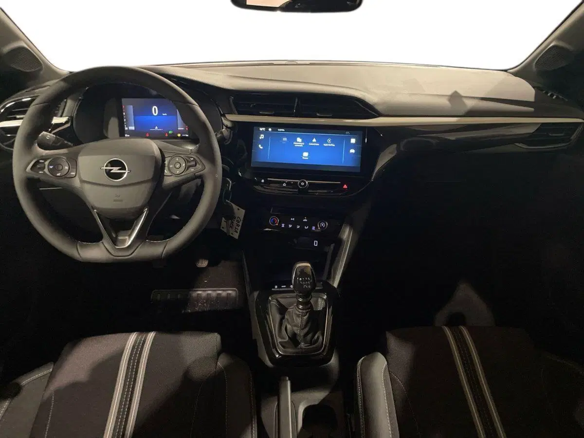 Opel Corsa nuova a Salerno (11)