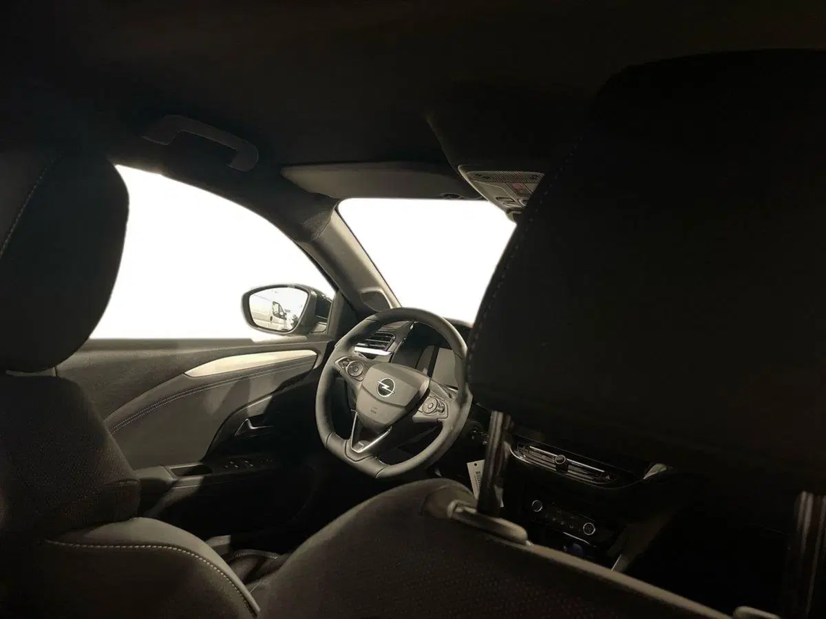 Opel Corsa nuova a Salerno (17)