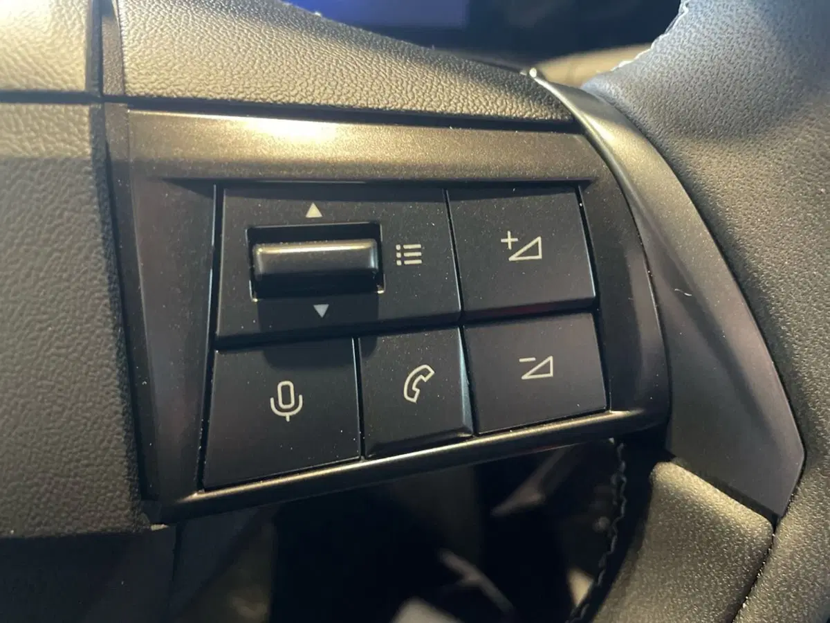 Opel Mokka nuova a Salerno (19)