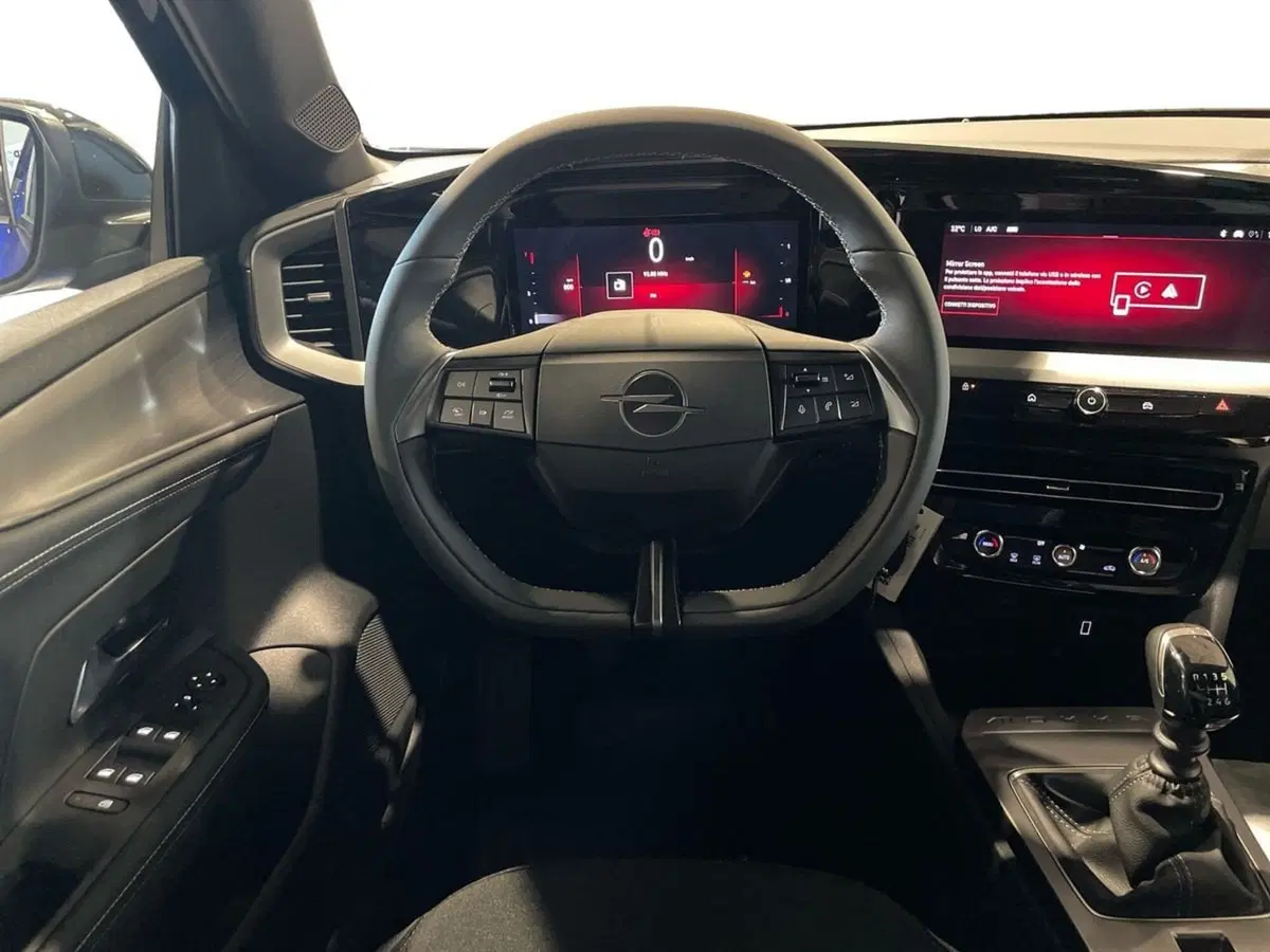Opel Mokka nuova a Salerno (8)