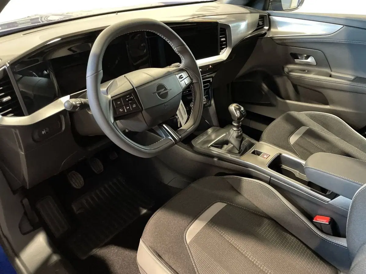 Opel Mokka nuova a Salerno (9)