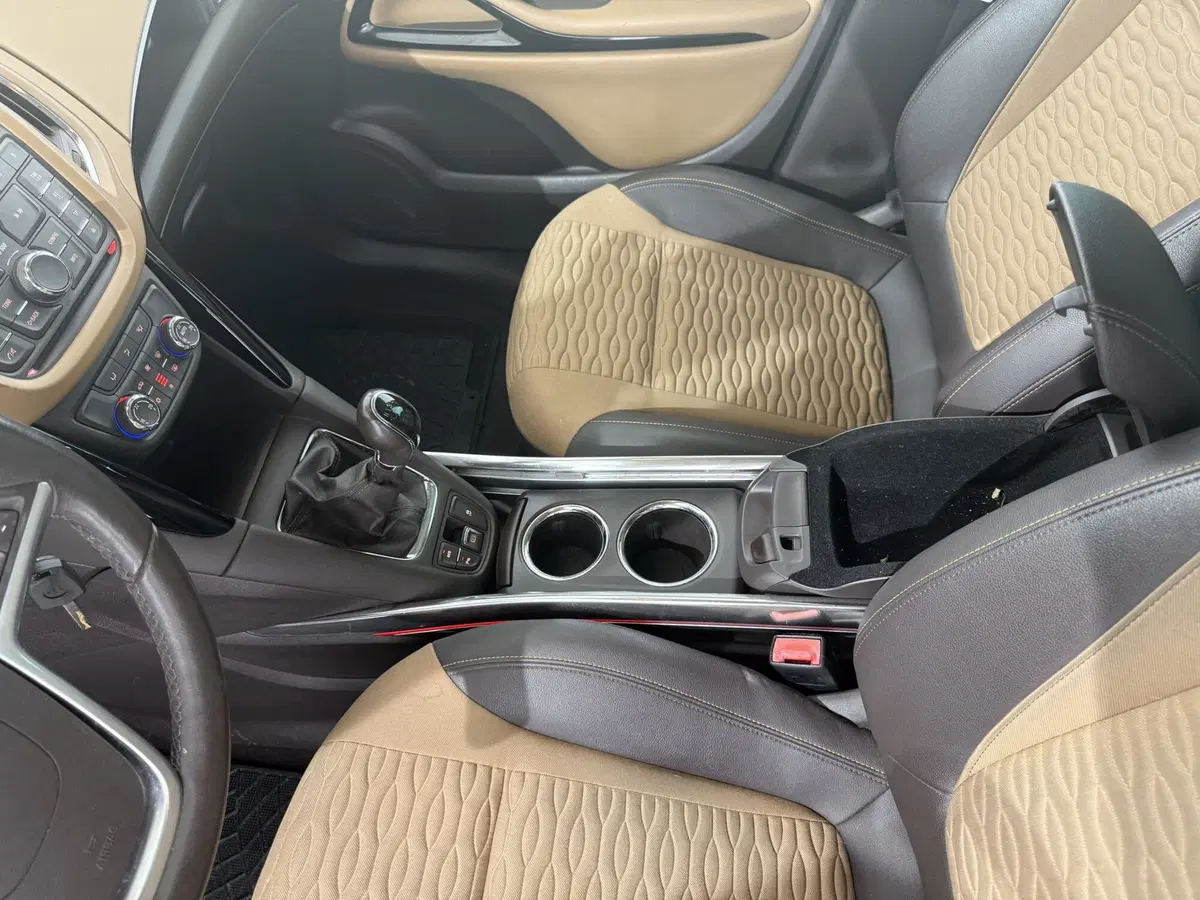 Opel Zafira Tourer usata a Perugia (12)