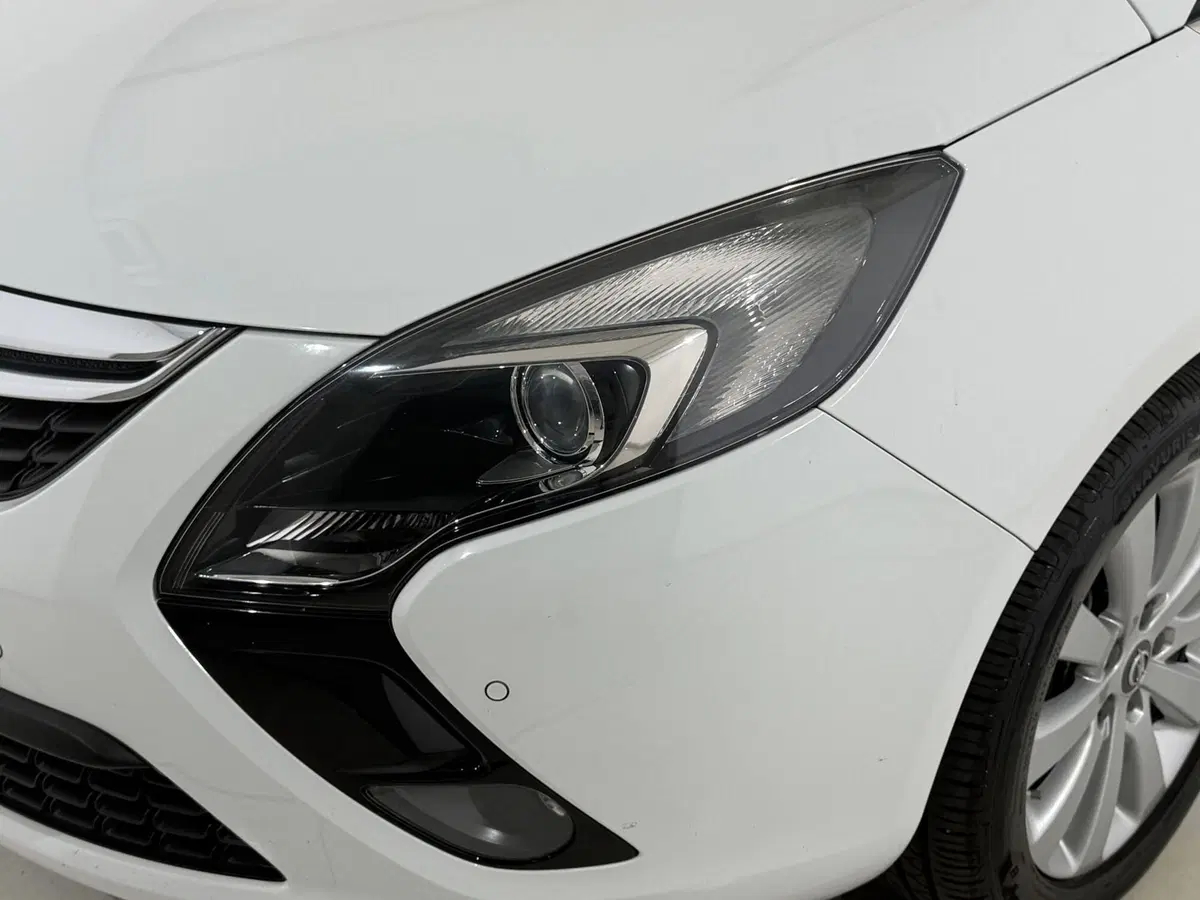 Opel Zafira Tourer usata a Perugia (2)