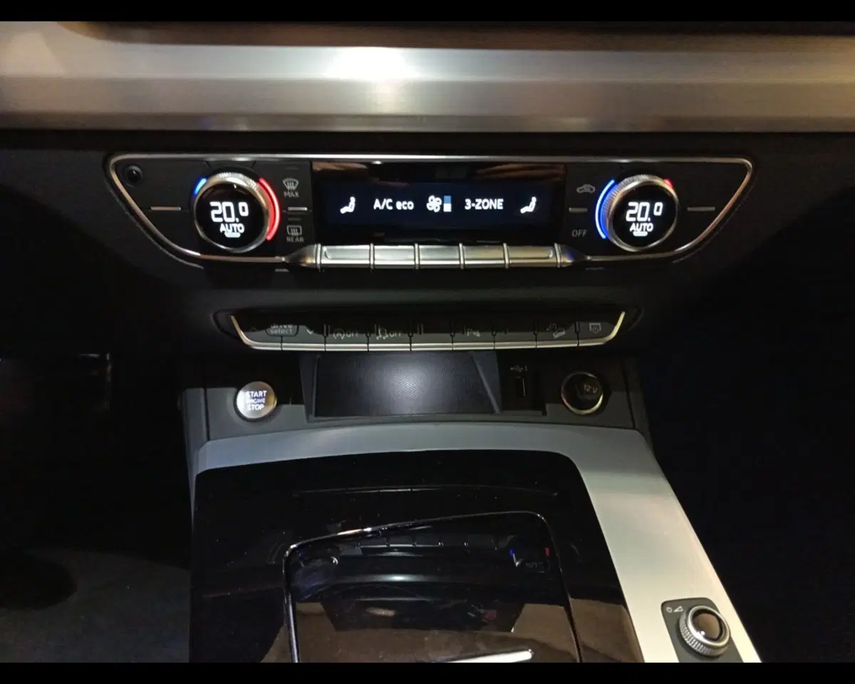 Audi Q5 Sportback usata a Caserta (18)