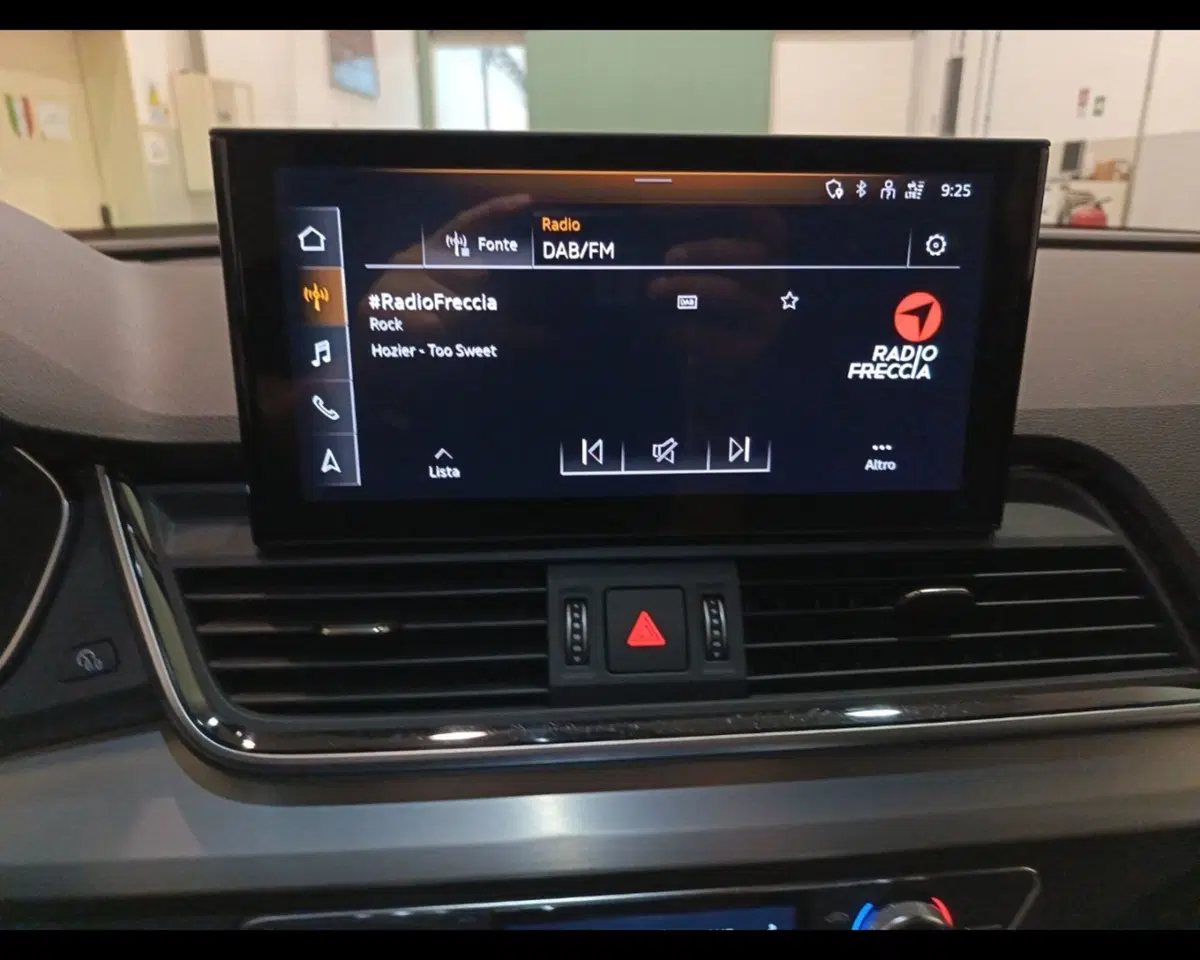 Audi Q5 Sportback usata a Caserta (19)
