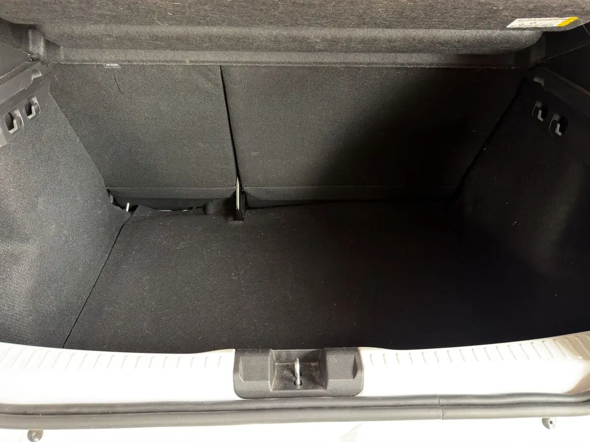 Dacia Sandero usata a Milano (10)