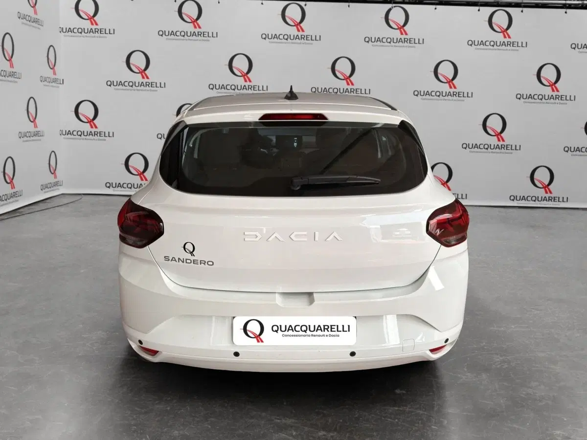 Dacia Sandero usata a Milano (6)