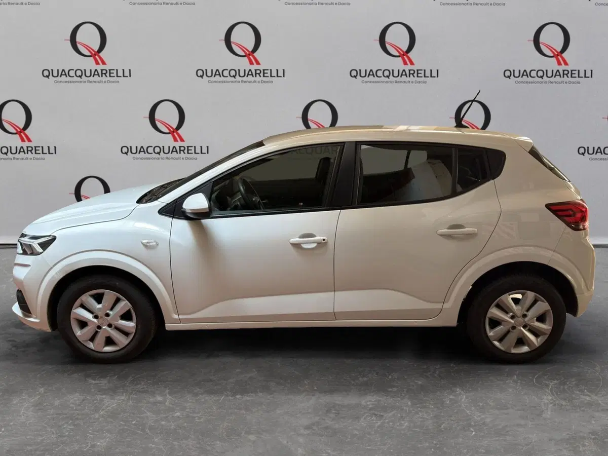 Dacia Sandero usata a Milano (8)
