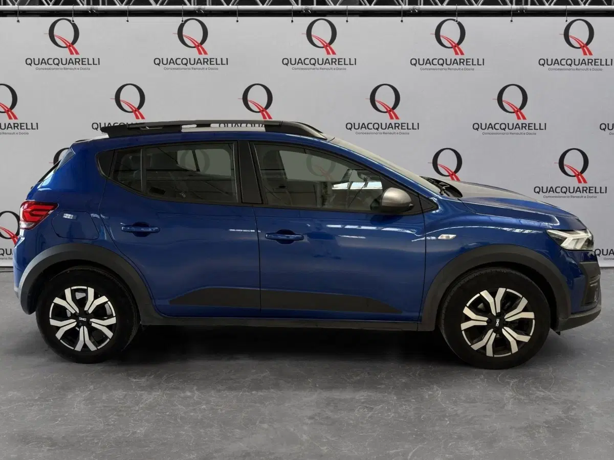 Dacia Sandero usata a Milano (4)