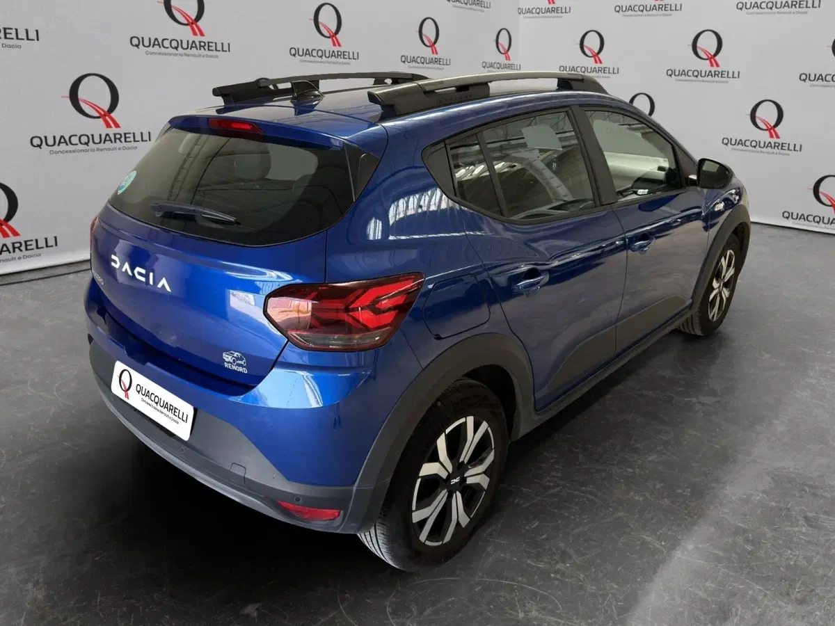 Dacia Sandero usata a Milano (5)
