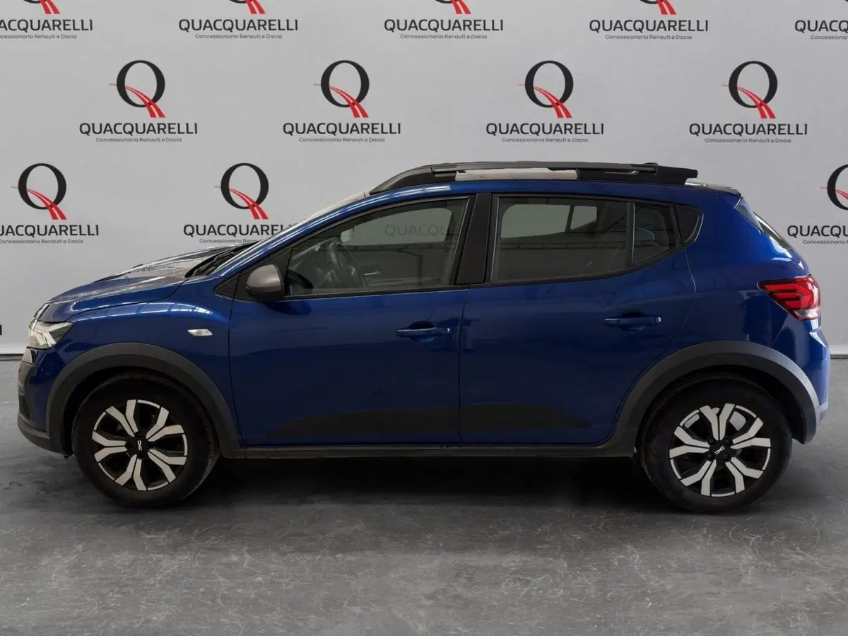 Dacia Sandero usata a Milano (8)