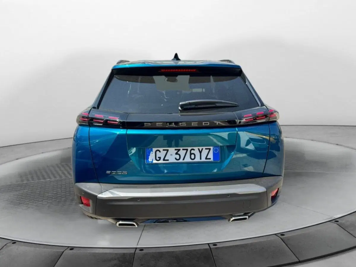 Peugeot 2008 nuova a Salerno (3)