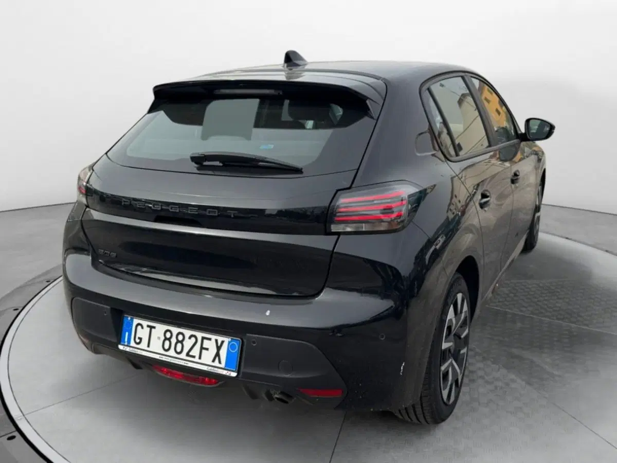 Peugeot 208 usata a Salerno (4)
