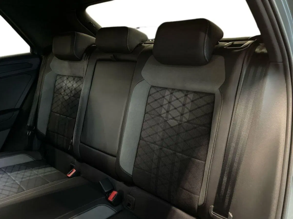Volkswagen T-Roc usata a Prato (11)