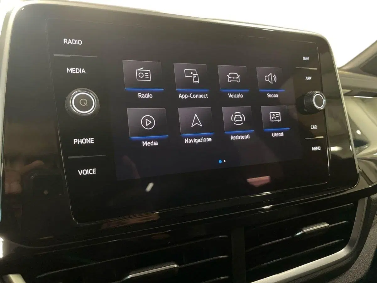 Volkswagen T-Roc usata a Prato (13)