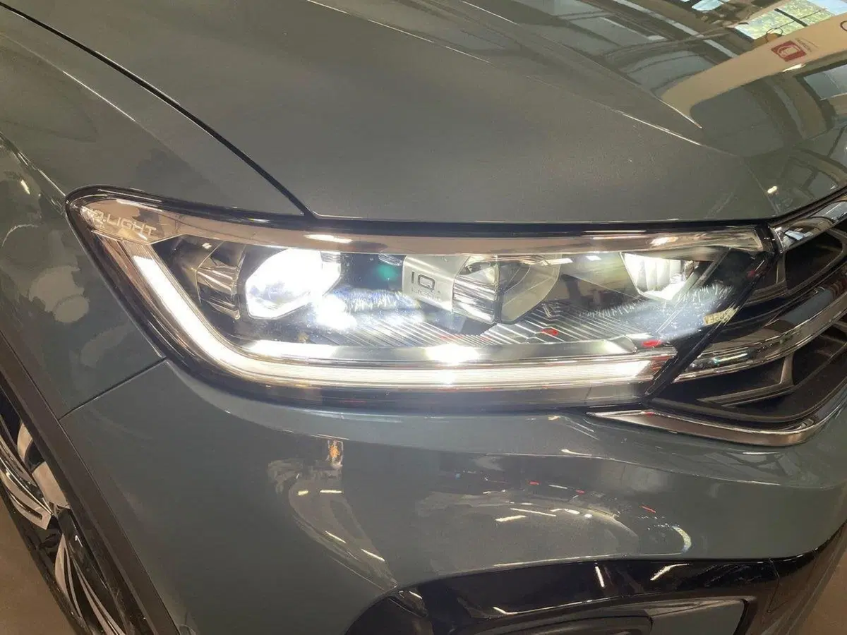 Volkswagen T-Roc usata a Prato (6)