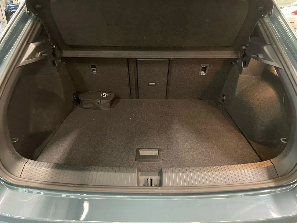 Volkswagen T-Roc usata a Prato (7)