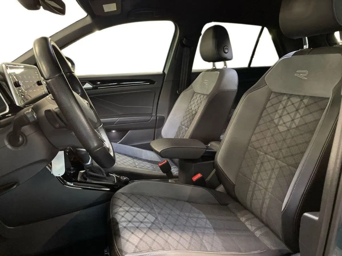 Volkswagen T-Roc usata a Prato (8)
